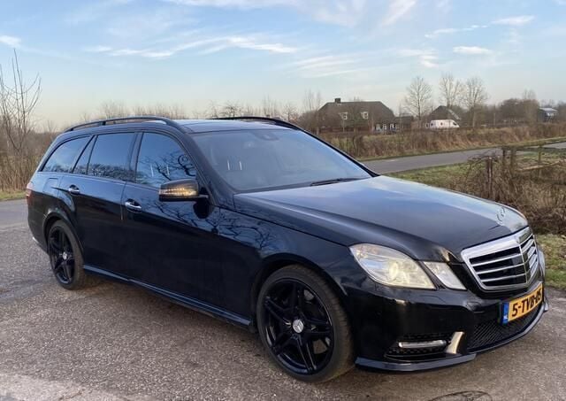Occasion Mercedes E500 AMG 408 PK (300 kW) 2011 Zwart Stationwagen