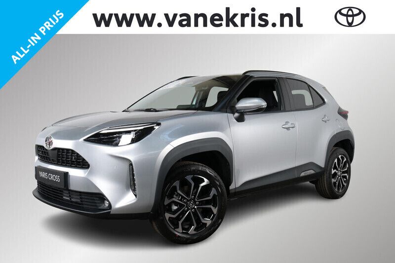 Zilver, metallic lak Nieuw 2025 Toyota Yaris Cross Limited SUV | € 32.940 (Iets duurder) - Afbeelding 1/4