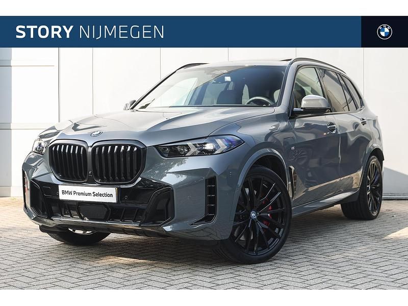 Grijs Gebruikt 2025 BMW X5 Executive SUV | € 119.950 - Afbeelding 1/4