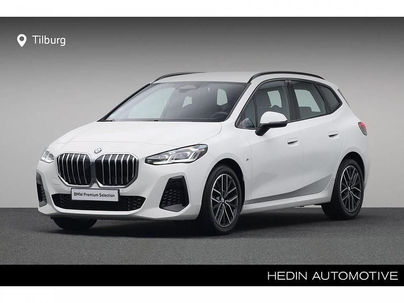Wit Gebruikt 2024 BMW 218 Active Tourer Comfort Edition MPV | € 40.880 - Afbeelding 1/4