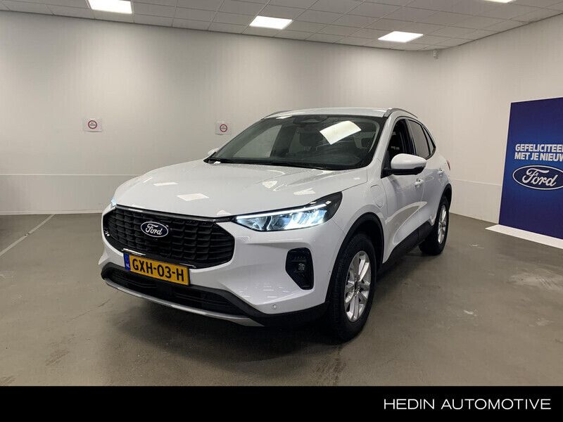 Wit Gebruikt 2025 Ford Kuga Titanium SUV | € 38.525 (Eerlijke prijs) - Afbeelding 1/4