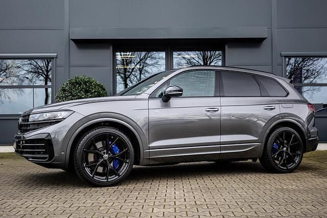 Nieuw VW Touareg R 462 PK (339 kW) 2025 Grijs (metallic) SUV