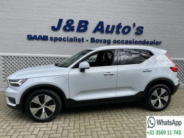 Grijs Gebruikt 2021 Volvo XC40 Business Edition SUV | € 28.950 (Goede deal) - Afbeelding 1/4