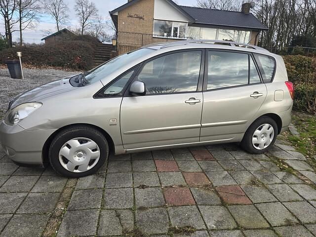 Occasion Toyota Corolla Verso Sol 135 PK (99 kW) 2002 Grijs MPV