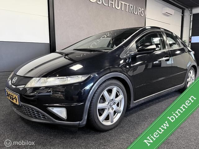 Zwart Occasion 2008 Honda Civic Sport Hatchback | € 3.999 (Eerlijke prijs) - Afbeelding 1/4