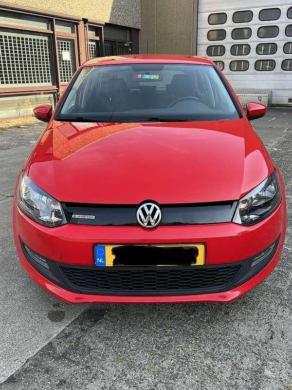 Gebruikt 2011 VW Polo Comfortline Sedan | € 3.000 (Goede deal) - Afbeelding 1/4