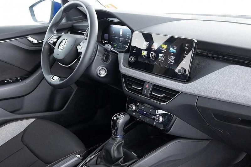 Occasion Skoda Kamiq Selection 116 PK (85 kW) 2024 Blauw SUV