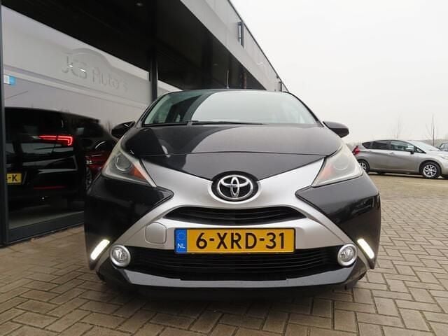 Occasion Toyota Aygo X-clusiv 69 PK (50 kW) 2014 Zwart Hatchback