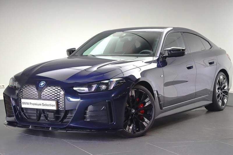 Blauw Gebruikt 2024 BMW i4 Comfort Edition Sedan | € 53.950 (Duur) - Afbeelding 1/4