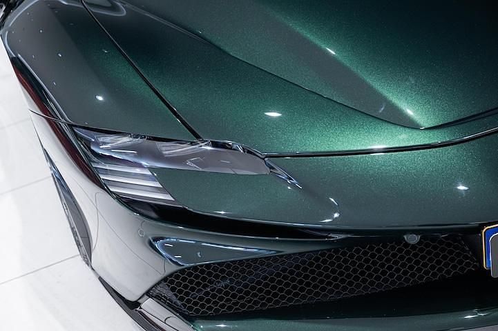 Occasion Ferrari SF90 2025 Groen Cabriolet