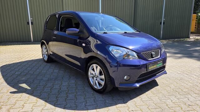 Blauw Gebruikt 2015 Seat Mii CONNECT Hatchback | € 6.450 (Eerlijke prijs) - Afbeelding 1/4
