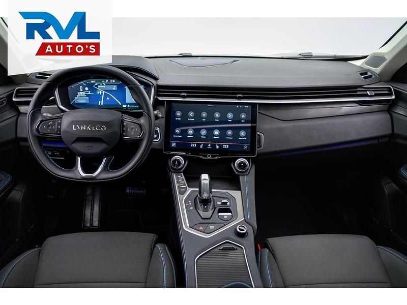 Zwart Gebruikt 2023 Lynk & Co 01 SUV | € 27.300 (Goede deal) - Afbeelding 1/1