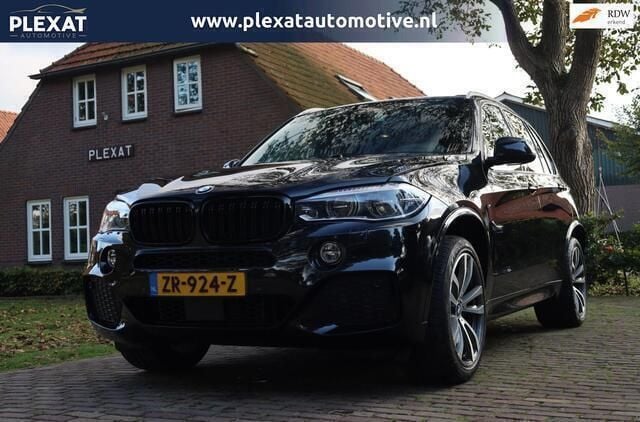 Zwart Gebruikt 2014 BMW X5 Executive SUV | € 29.945 (Eerlijke prijs) - Afbeelding 1/4