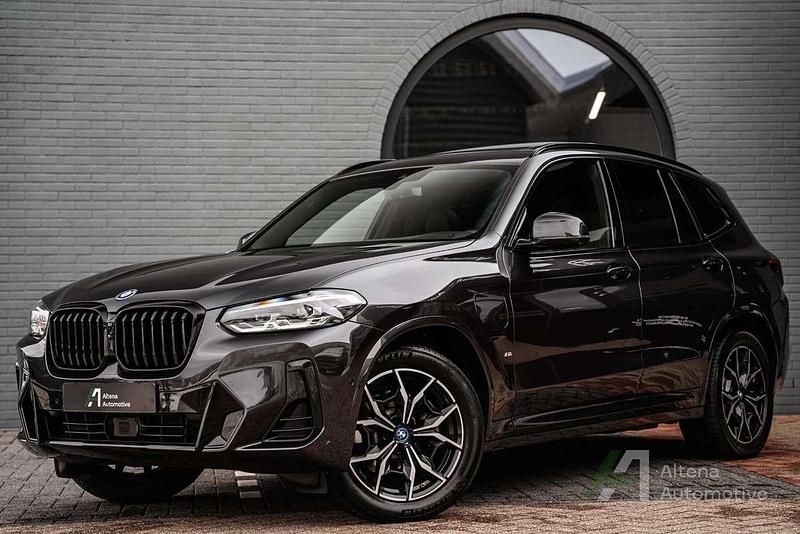 Grijs (metallic) Occasion 2022 BMW X3 M Sport SUV | € 42.550 (Eerlijke prijs) - Afbeelding 1/3