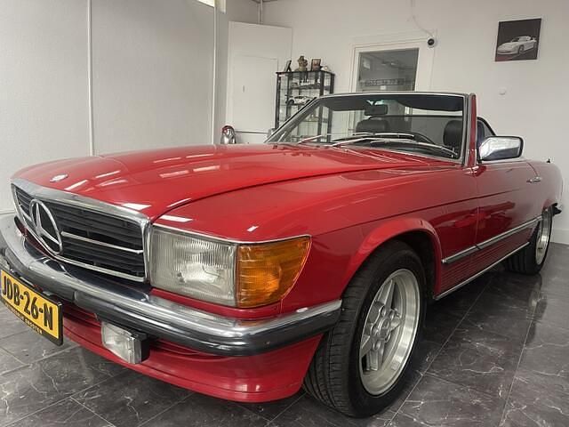 Rood Occasion 1979 Mercedes SL280 Cabriolet | € 29.999 - Afbeelding 1/4