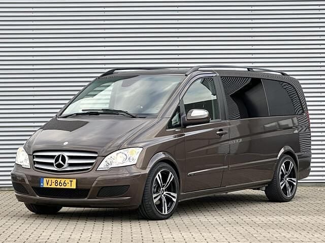 Bruin Gebruikt 2013 Mercedes Viano MPV | € 19.950 (Eerlijke prijs) - Afbeelding 1/4