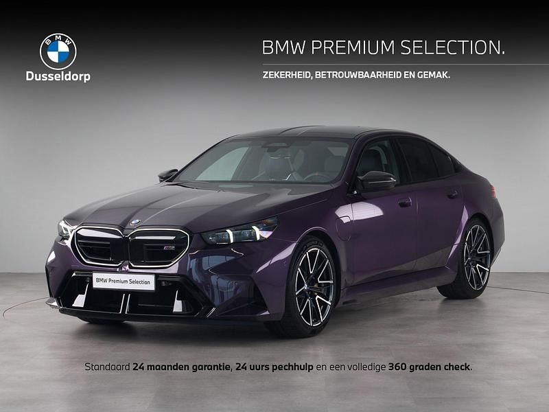 Paars Gebruikt 2024 BMW M5 Performance Sedan | € 149.950 - Afbeelding 1/4