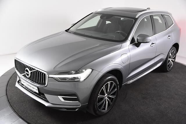 Occasion Volvo XC60 340 PK (250 kW) 2021 Grijs SUV
