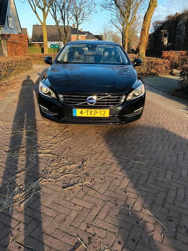 Gebruikt 2014 Volvo V60 Stationwagen | € 4.500 (Super prijs) - Afbeelding 1/4