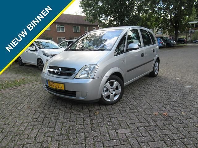 Grijs Gebruikt 2004 Opel Meriva MPV | € 1.950 (Duur) - Afbeelding 1/4