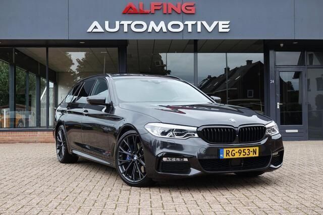 Grijs Gebruikt 2017 BMW 530 M Sport Stationwagen | € 34.900 - Afbeelding 1/4
