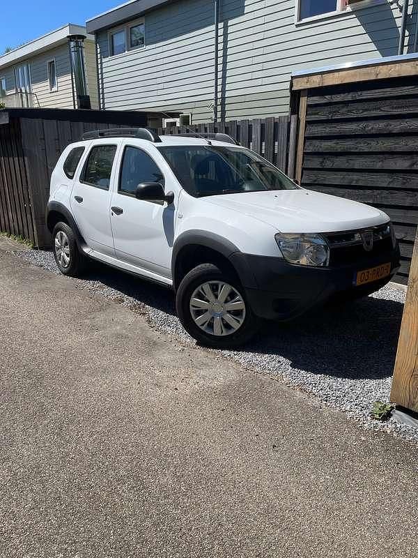 Wit Gebruikt 2011 Dacia Duster Ambiance SUV | € 4.500 (Goede deal) - Afbeelding 1/4