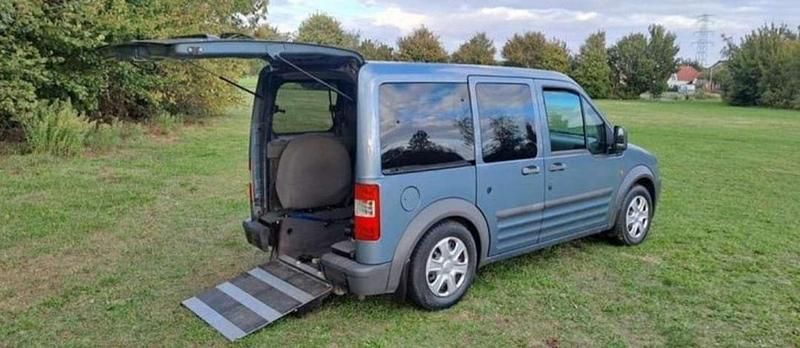 Blauw Gebruikt 2004 Ford Tourneo Connect Futura MPV | € 3.500 - Afbeelding 1/4