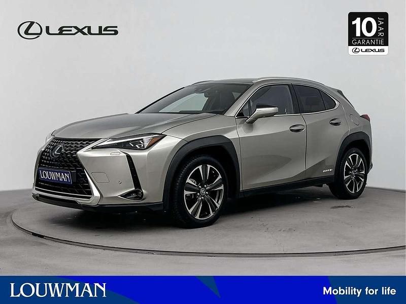 Grijs Gebruikt 2020 Lexus UX Executive Line SUV | € 36.950 - Afbeelding 1/4