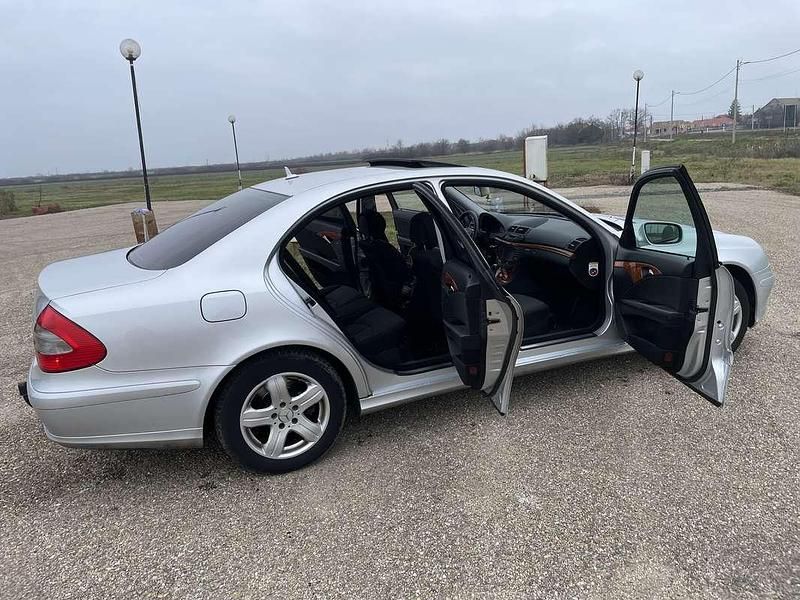 Occasion Mercedes E200 Classic 184 PK (135 kW) 2007 Sedan