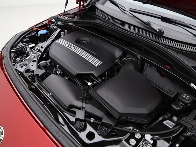 Occasion BMW 120 M Sport 156 PK (114 kW) 2025 Rood Hatchback