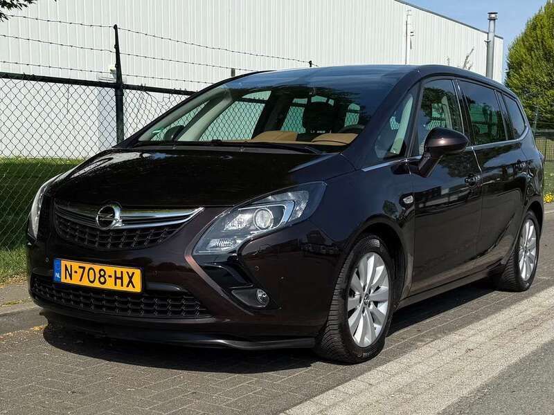 Bruin, metallic lak Gebruikt 2012 Opel Zafira Tourer Cosmo MPV | € 8.495 (Eerlijke prijs) - Afbeelding 1/3