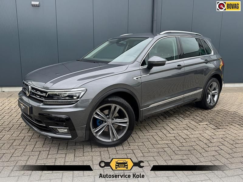 Grijs Gebruikt 2018 VW Tiguan R-line SUV | € 24.835 (Goede deal) - Afbeelding 1/4