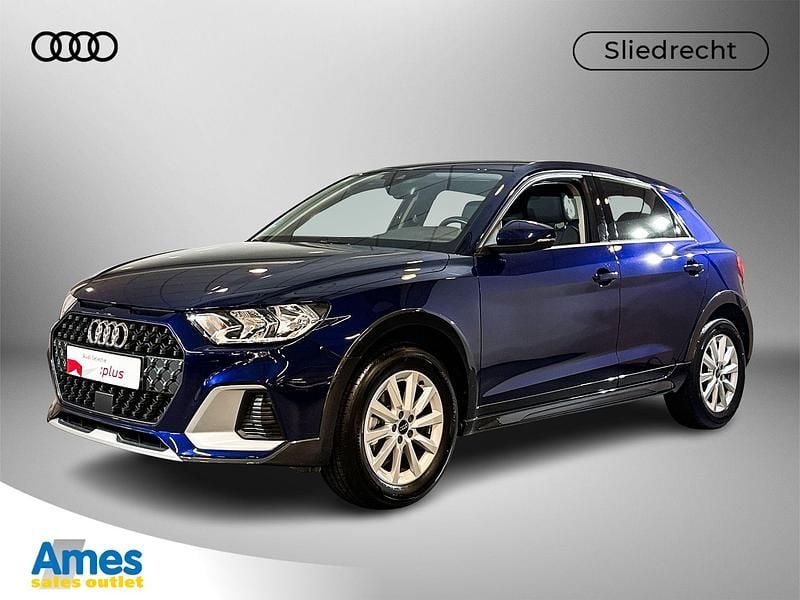 Blauw Gebruikt 2024 Audi A1 Advanced Hatchback | € 29.995 (Eerlijke prijs) - Afbeelding 1/3