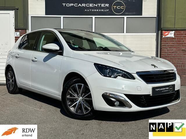 Wit Gebruikt 2015 Peugeot 308 Allure Hatchback | € 7.499 (Eerlijke prijs) - Afbeelding 1/4