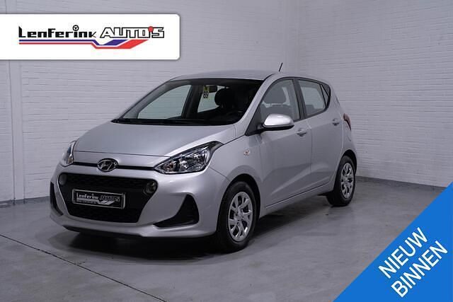 Grijs Occasion 2018 Hyundai i10 Edition Hatchback | € 8.950 - Afbeelding 1/4