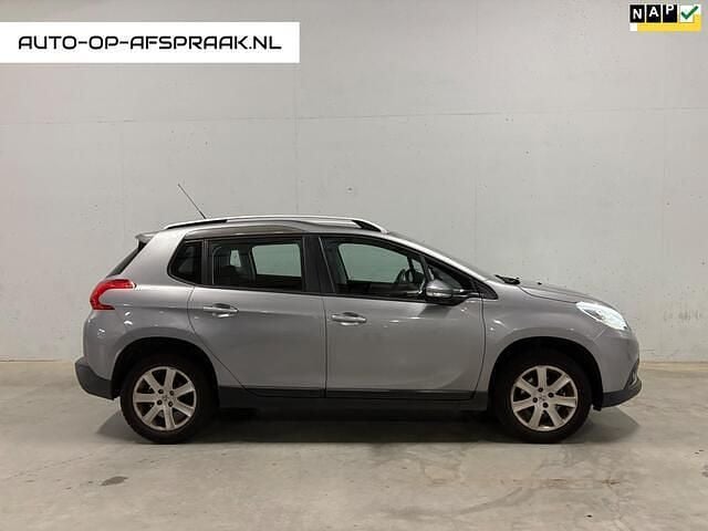 Grijs Gebruikt 2016 Peugeot 2008 SUV | € 5.988 (Super prijs) - Afbeelding 1/4