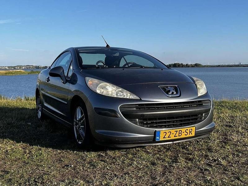 Zilver Gebruikt 2007 Peugeot 207 Cabriolet | € 3.500 (Eerlijke prijs) - Afbeelding 1/4