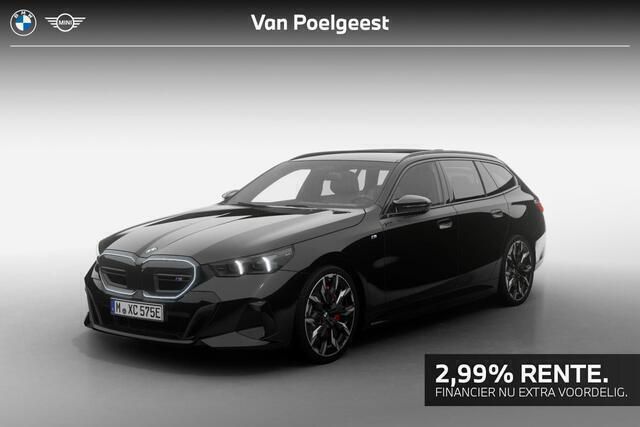 Saphirschwarz metallic (zwart metallic) Nieuw 2025 BMW i5 Comfort Edition Sedan | € 123.002 - Afbeelding 1/4