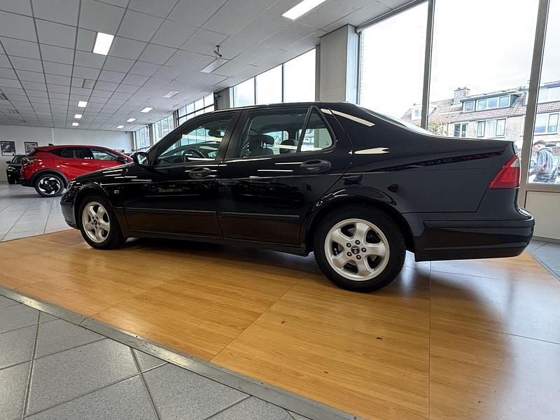 Occasion Saab 9-5 Linear 150 PK (110 kW) 2003 Zwart Sedan