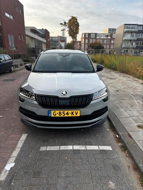 Occasion 2019 Skoda Karoq SportLine SUV | € 21.950 (Eerlijke prijs) - Afbeelding 1/4