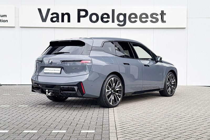 Occasion BMW iX M Sport 300 kW (408 PK) 2025 Grijs SUV