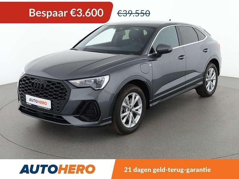 Grijs Gebruikt 2022 Audi Q3 S-Line SUV | € 36.149 (Eerlijke prijs) - Afbeelding 1/3