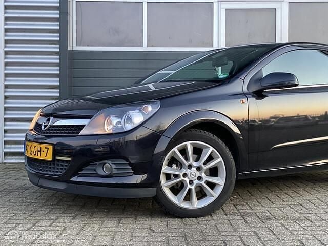 Occasion Opel Astra GTC Sport 140 PK (102 kW) 2008 Zwart (metallic) Hatchback