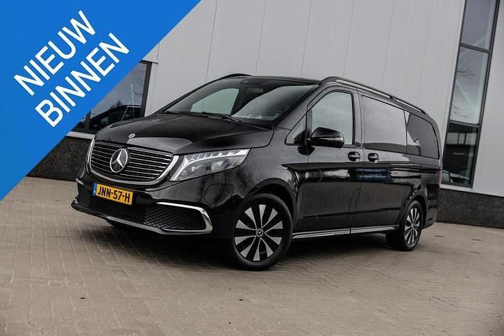 Zwart Gebruikt 2023 Mercedes EQV300 Sedan | € 35.950 (Super prijs) - Afbeelding 1/4