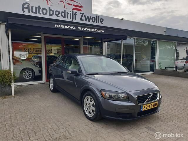 Grijs Gebruikt 2007 Volvo C30 Kinetic Hatchback | € 8.950 (Iets duurder) - Afbeelding 1/4