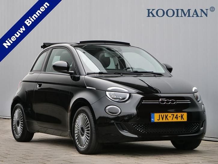Zwart Occasion 2022 Fiat 500e Icon Cabriolet | € 18.895 (Super prijs) - Afbeelding 1/4
