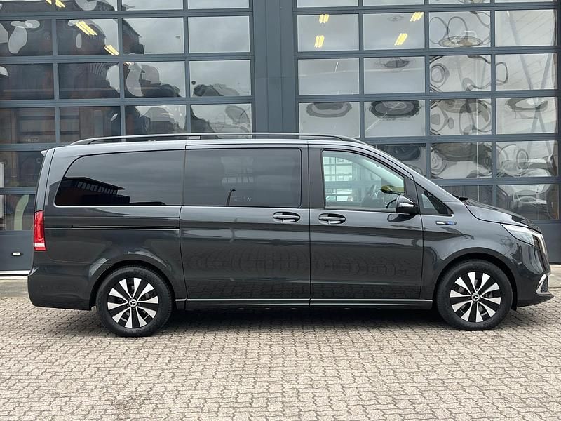 Occasion Mercedes EQV300 Business 150 kW (204 PK) 2021 Grijs Van
