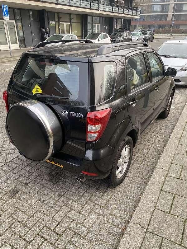 Zwart Occasion 2006 Daihatsu Terios SUV | € 5.250 (Eerlijke prijs) - Afbeelding 1/4