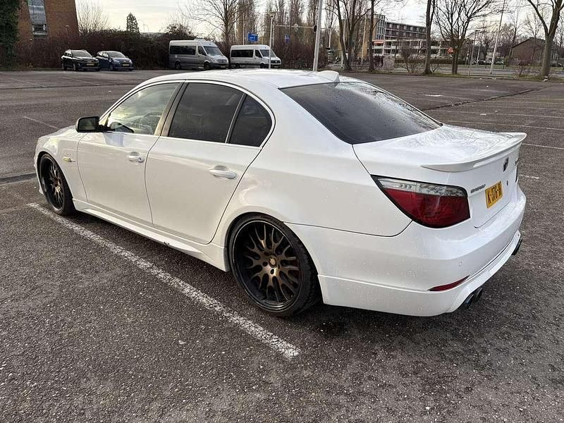 Occasion BMW 550 367 PK (269 kW) 2006 Wit Sedan