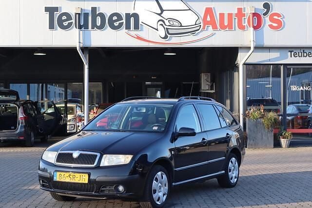 Zwart Gebruikt 2006 Skoda Fabia Stationwagen | € 995 (Eerlijke prijs) - Afbeelding 1/4